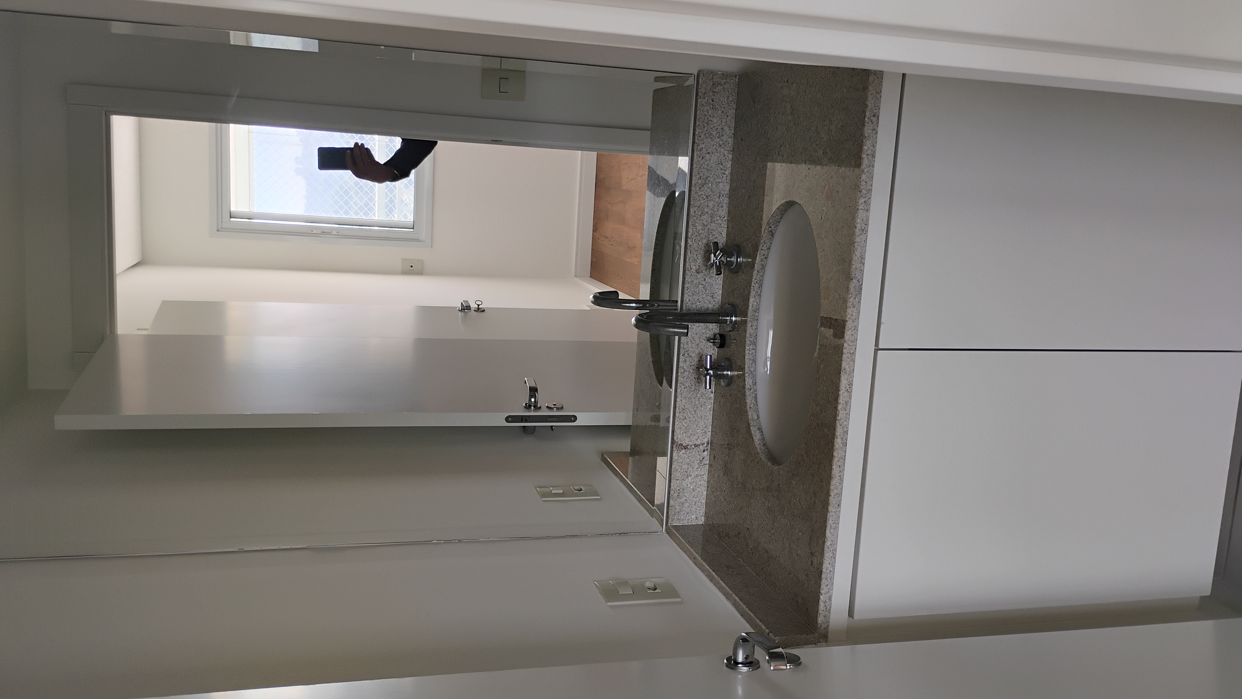 83926