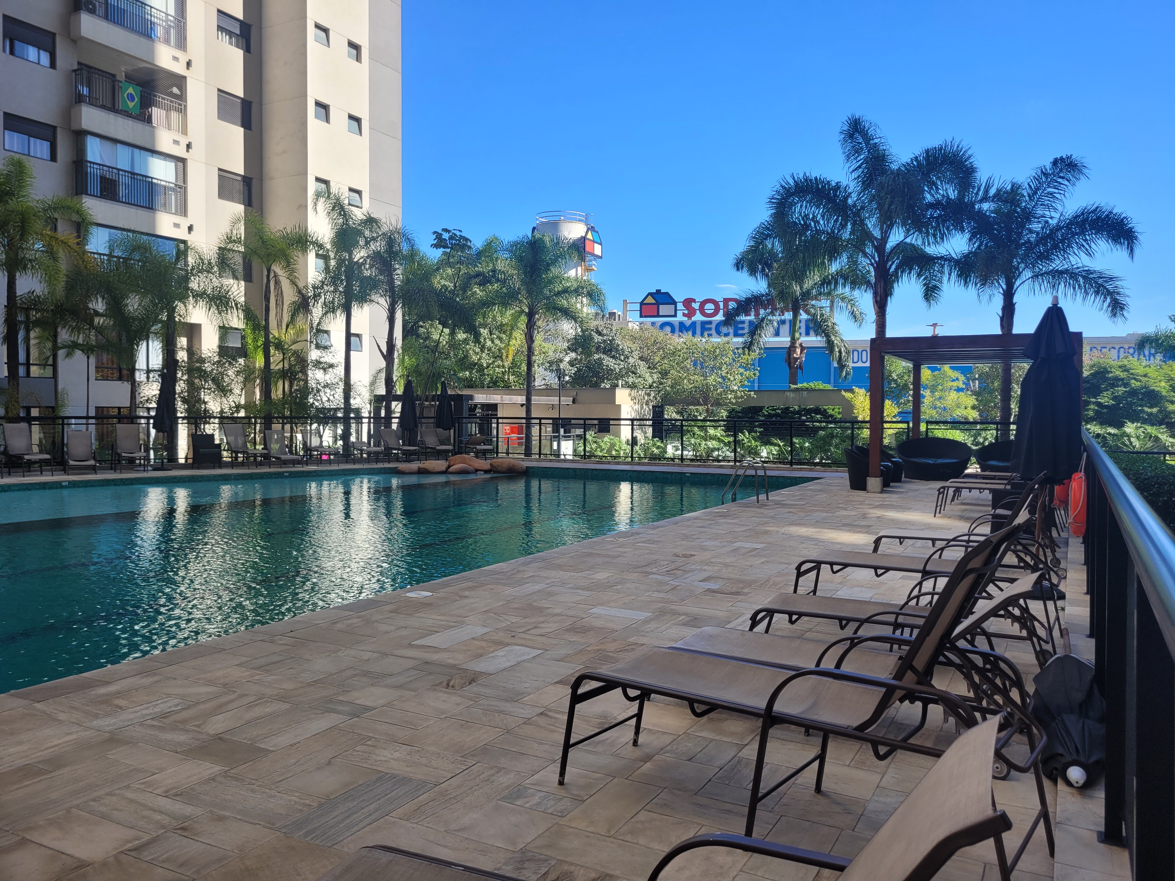 83125