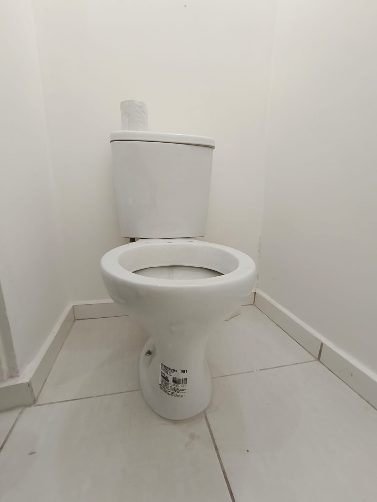 82886