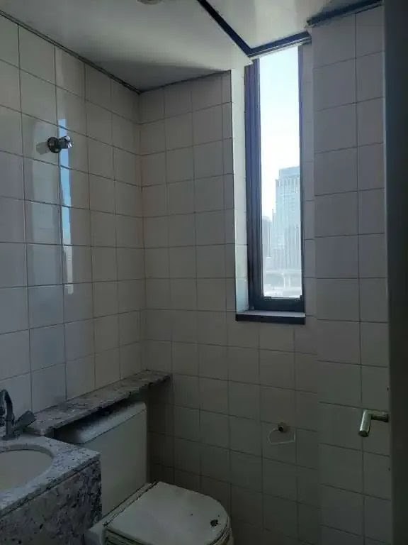 84146