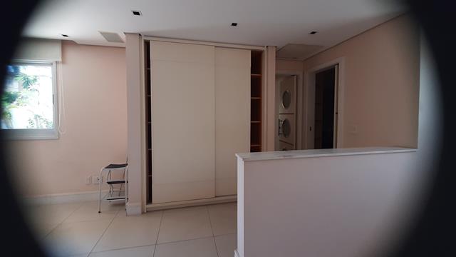 307272